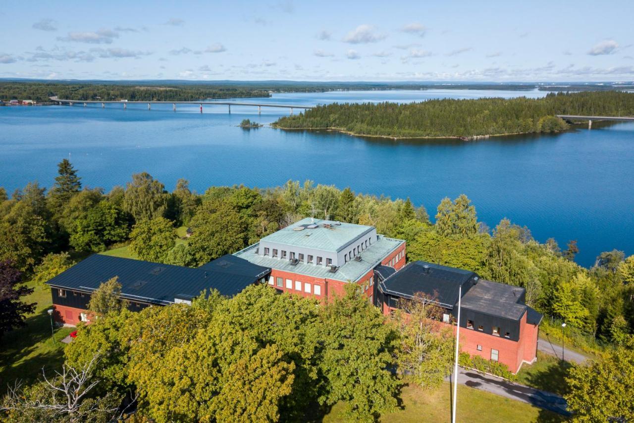 Vaesterbacken Hotell & Konferens Holmsund Exteriér fotografie